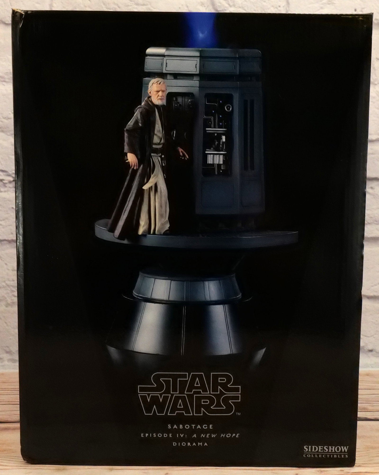 Sideshow Sabatoge Obi-Wan Kenobi Diorama (1 of 8)