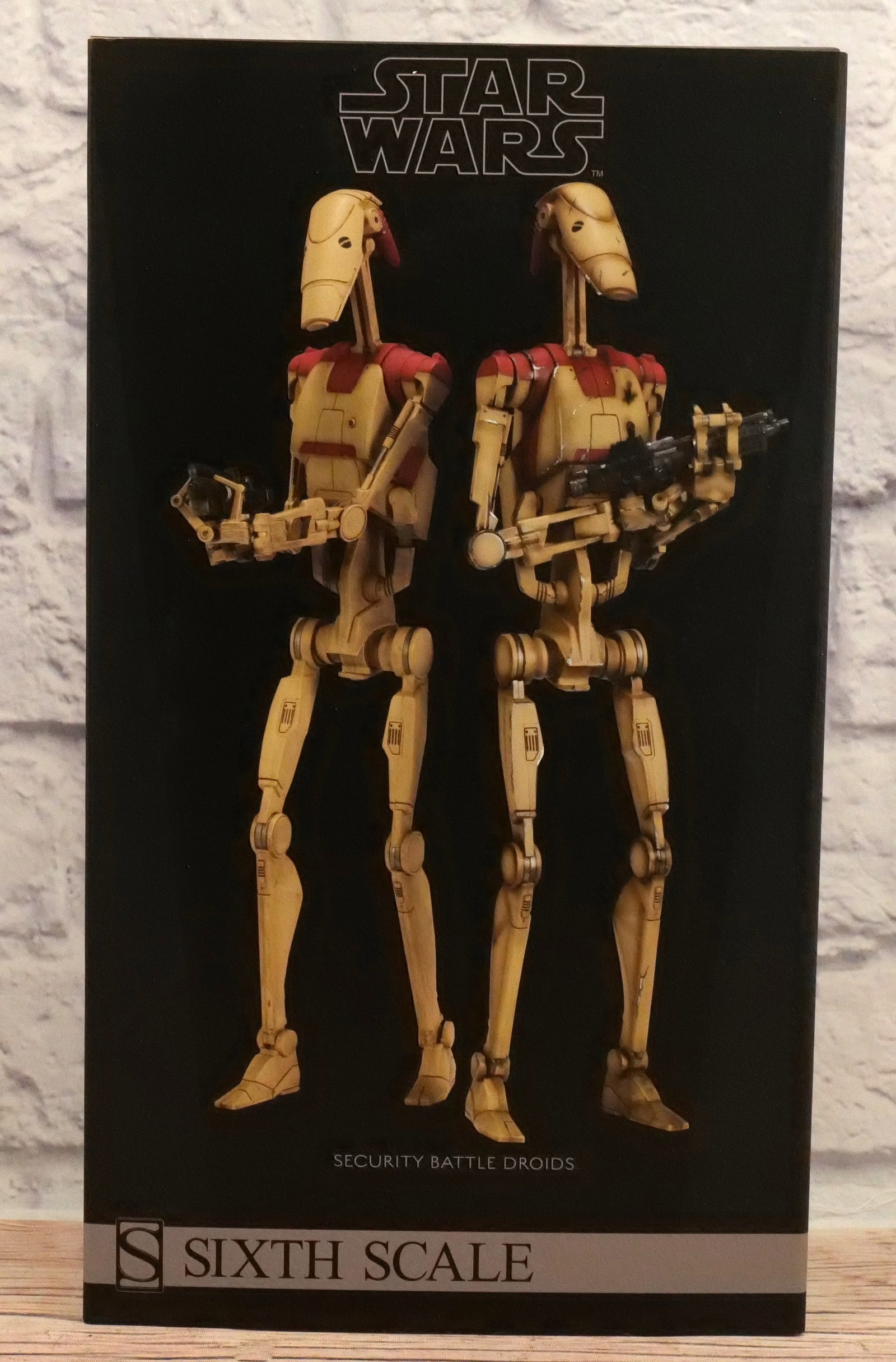 Sideshow Security Battle Droids Sixth Scale Figures (1 of 7)