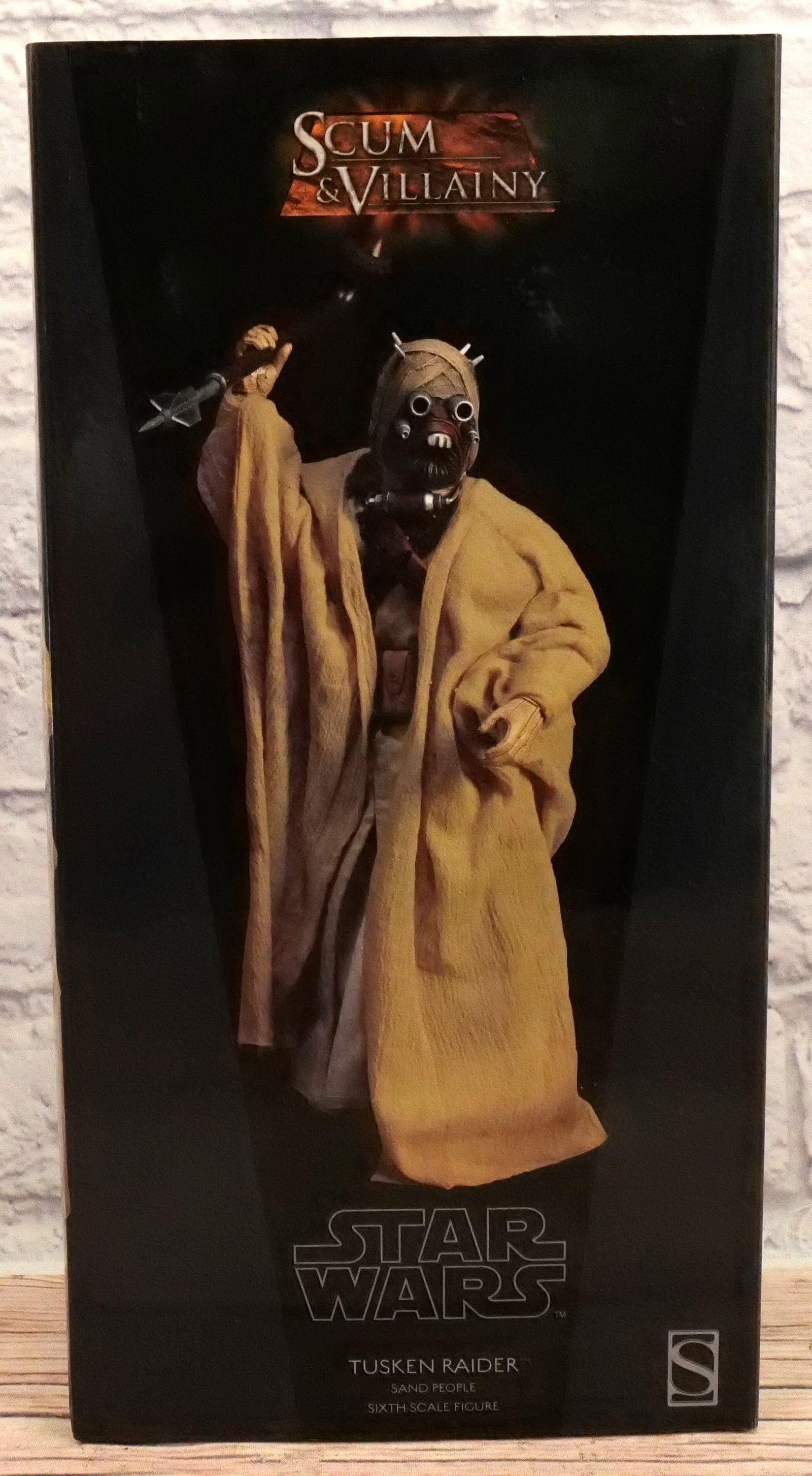 Sideshow Scum & Villainy Tusken Raider Figure (1 of 7)