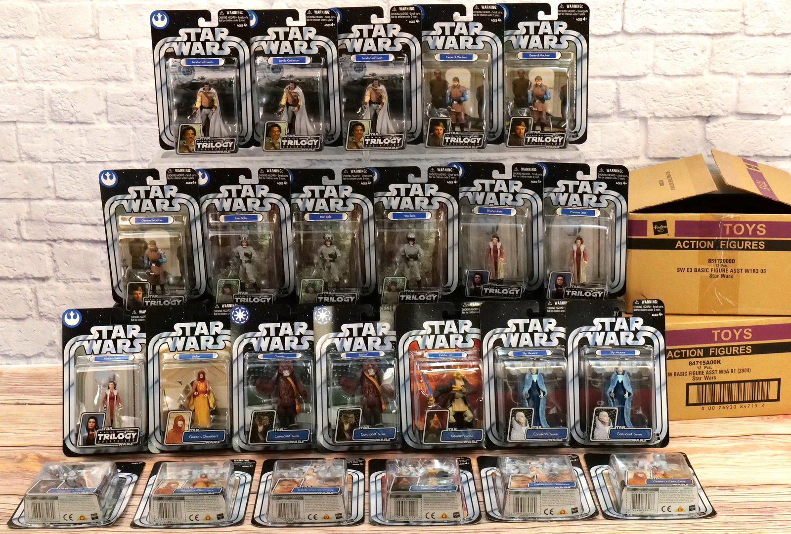 Two Cases of Star Wars Trilogy 3.75" Figures - 24 Pcs (1 of 14)