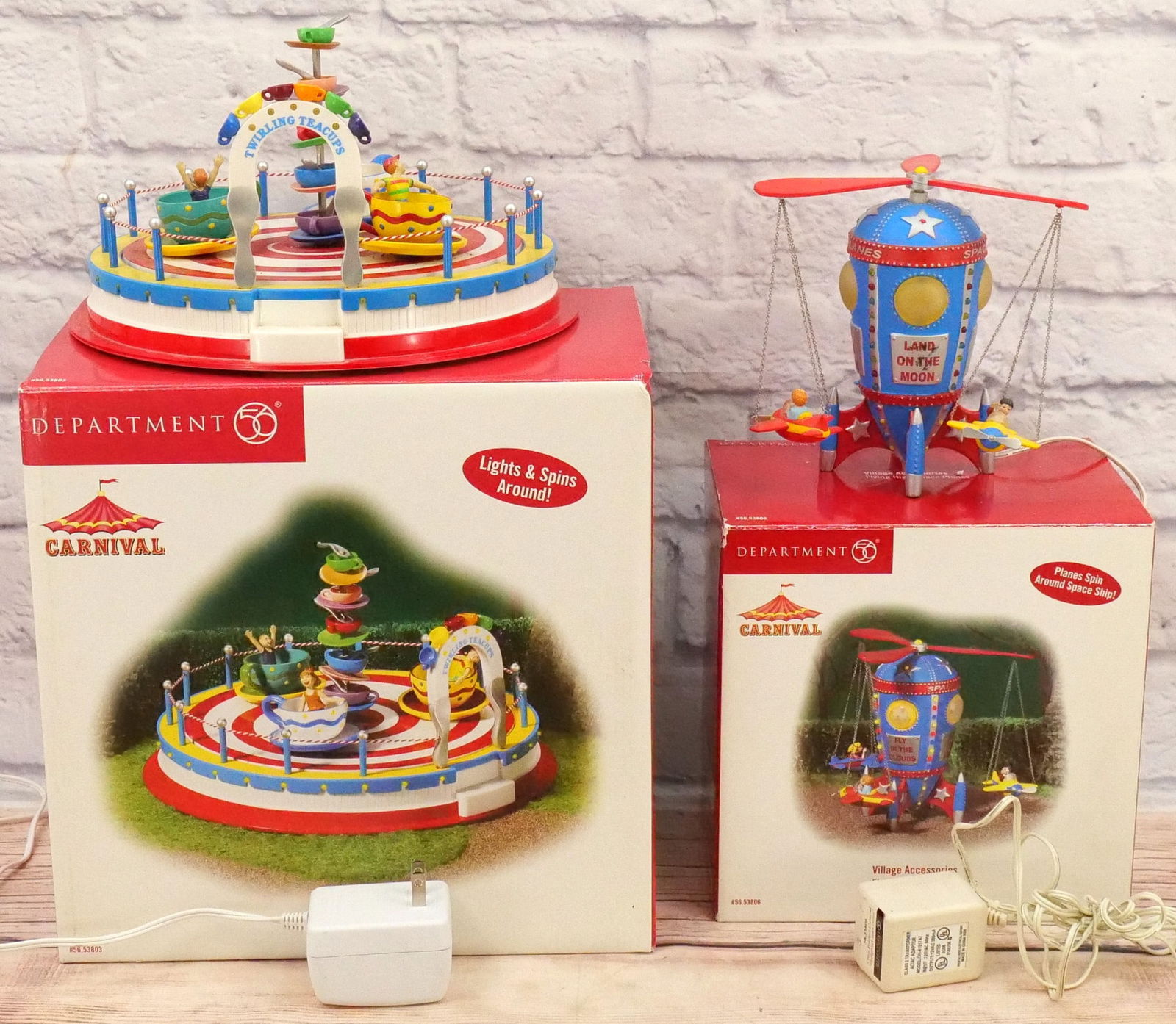 Lot of 2 Department 56 Carnival Pieces (1 of 6)