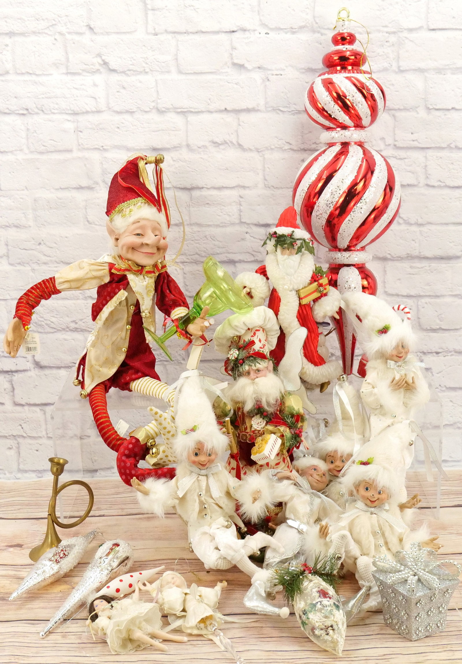 Large Lot of Christmas Decorations: Large Lot of Christmas Decorations including Ornaments, Hanging Large Ornaments, Elves, Angels, Santa Figures and More. Many Pieces AS-IS. All Items in this sale have been on display and are in Used C