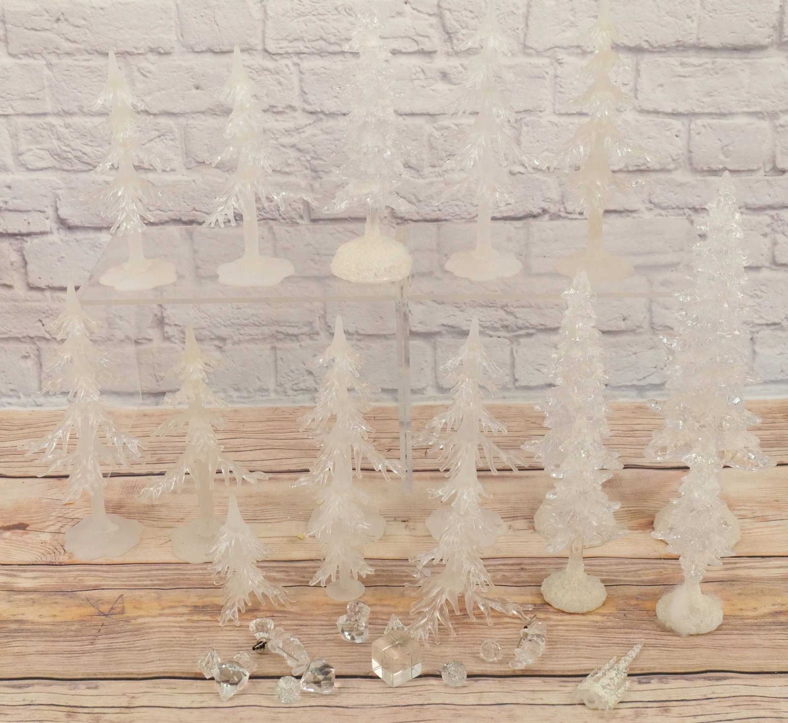 Lot of Clear and Frosted Department 56 Tree Decorations: Lot of Clear and Frosted Department 56 Tree Decorations. All Items in this sale have been on display and are in Used Condition. Most are assumed to not be complete or have small nicks/chips from being