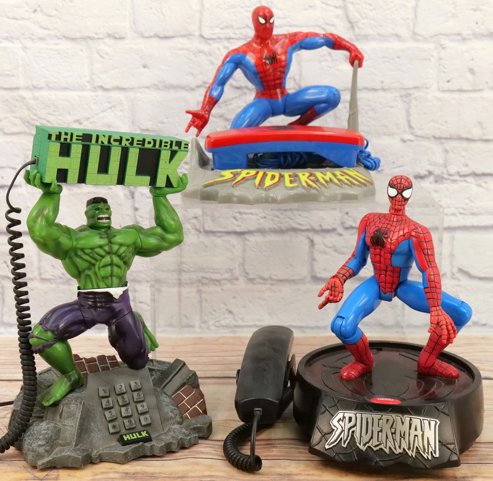 Lot of 3 Marvel Super-Heroes Novelty Telephones. (1 of 8)