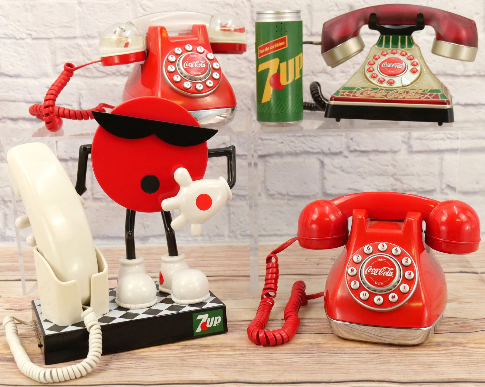 Lot of 5 Soda Themed Novelty Telephones (1 of 9)