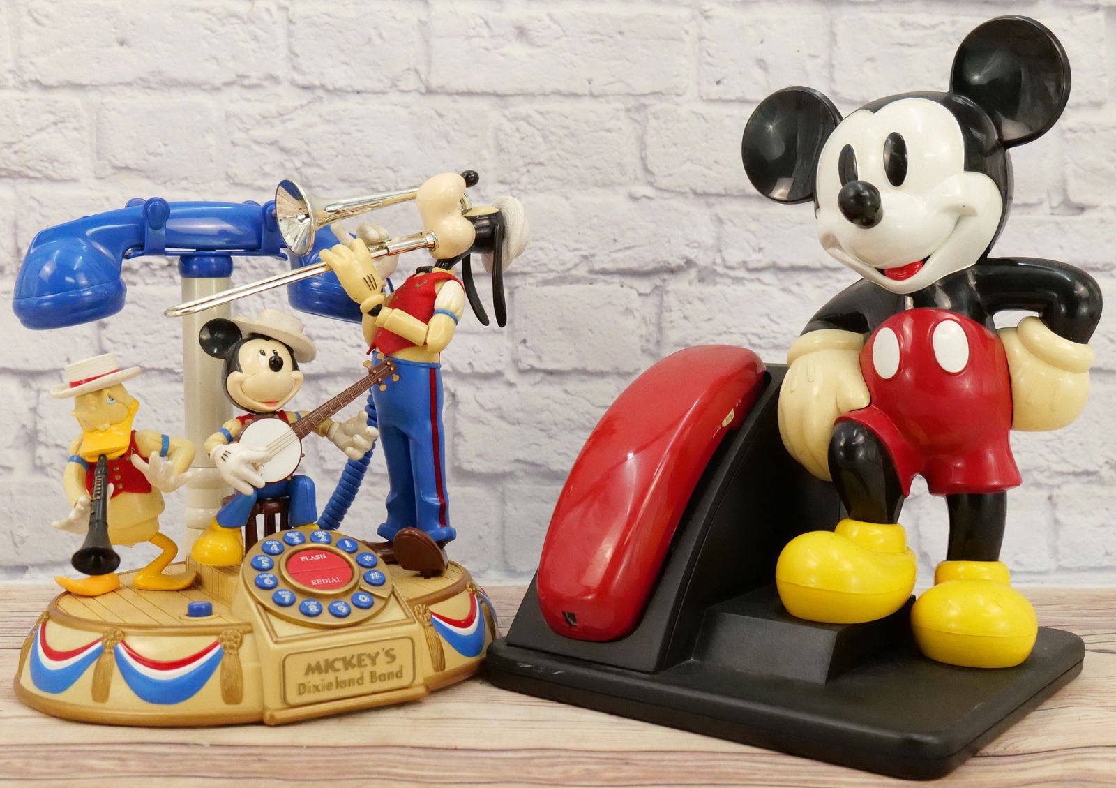 Lot of 2 Disney Novelty Telephones (1 of 6)