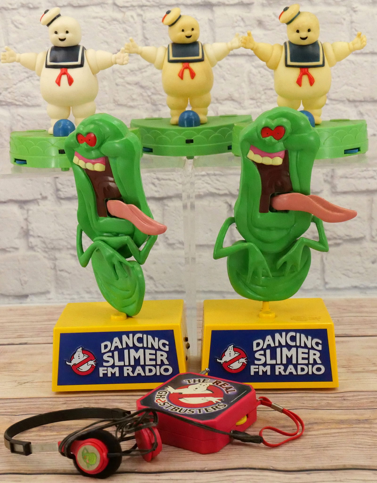 Lot of 6 Ghostbusters Novelty Radios (1 of 8)