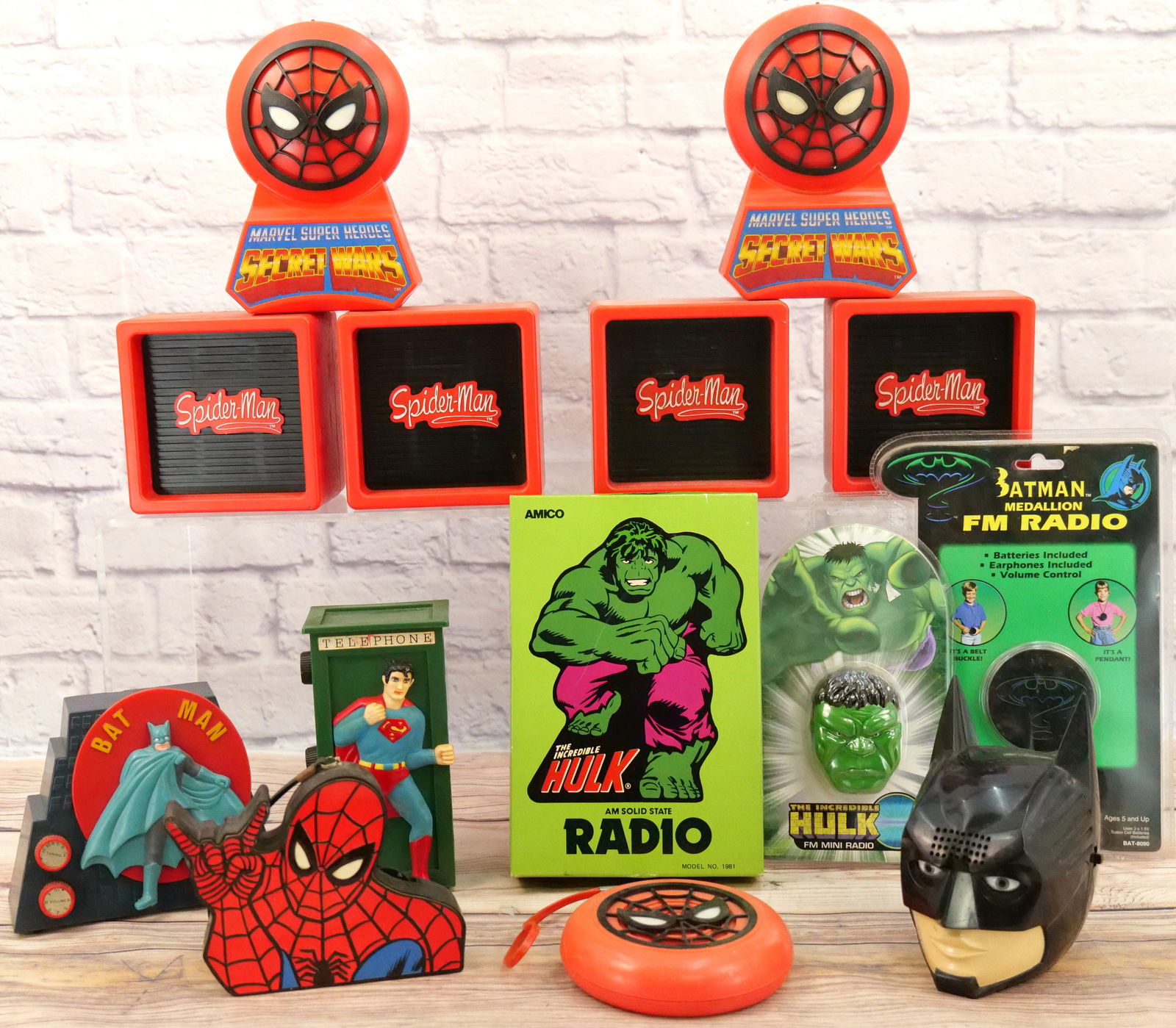 Lot of 14 Superhero Novelty Radios (1 of 10)