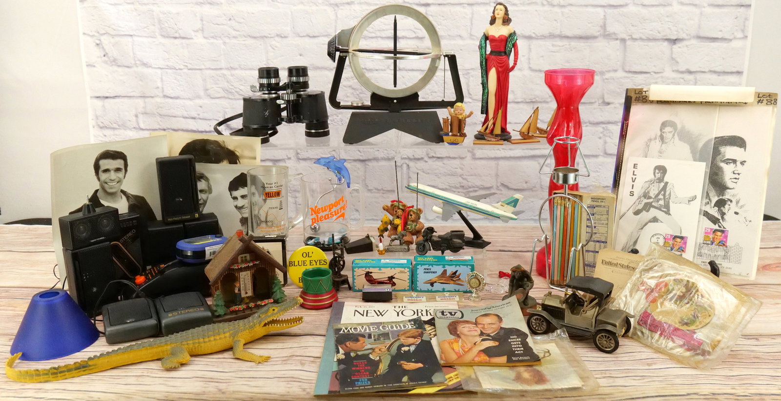 Lot of Mixed Collectibles and Electronics (1 of 9)