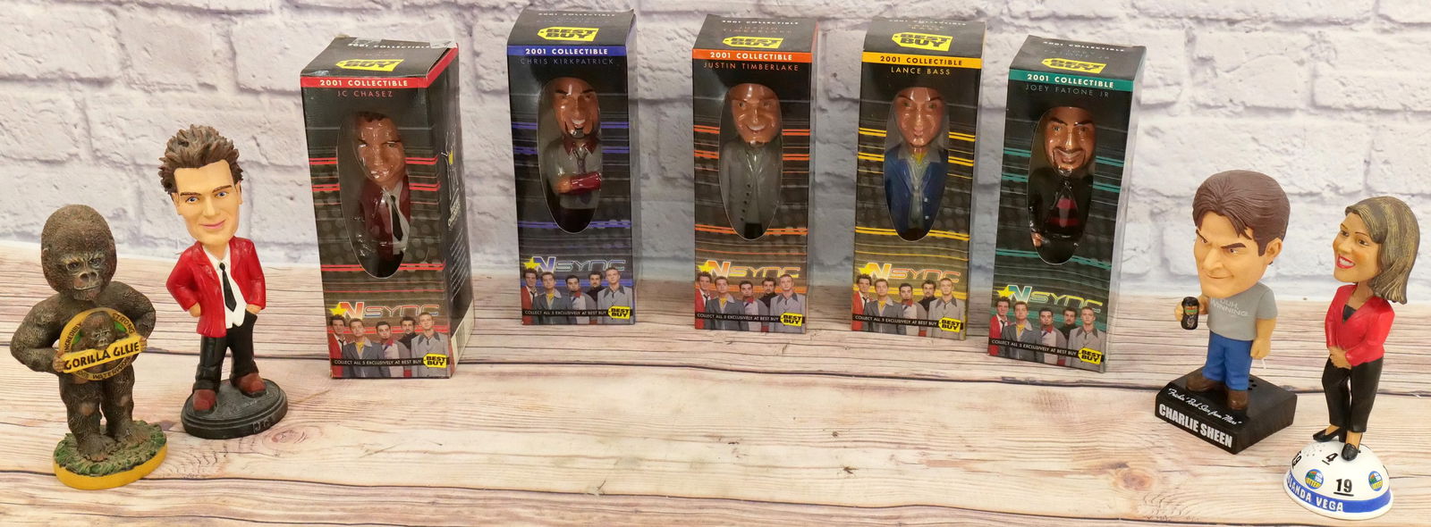 Lot of Bobbleheads (1 of 8)