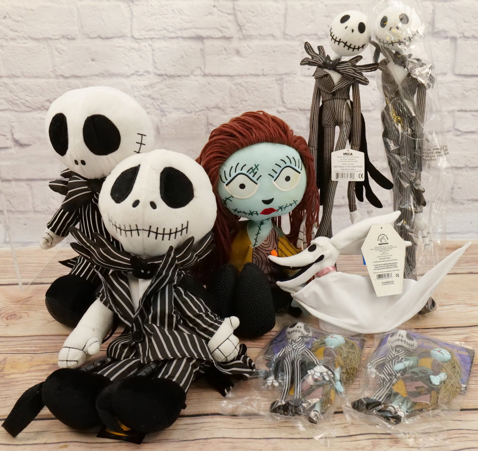 Lot of Nightmare Before Christmas Plush: Lot of Nightmare Before Christmas Plush. All by Applause and NECA. Some still sealed. Some staining on some of the plush. All invoices must be paid within 24 hours of the sale. We offer multiple shipp