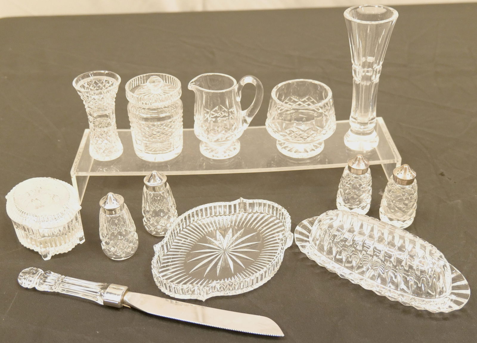 Lot of 13 Waterford Tableware Pieces (1 of 6)