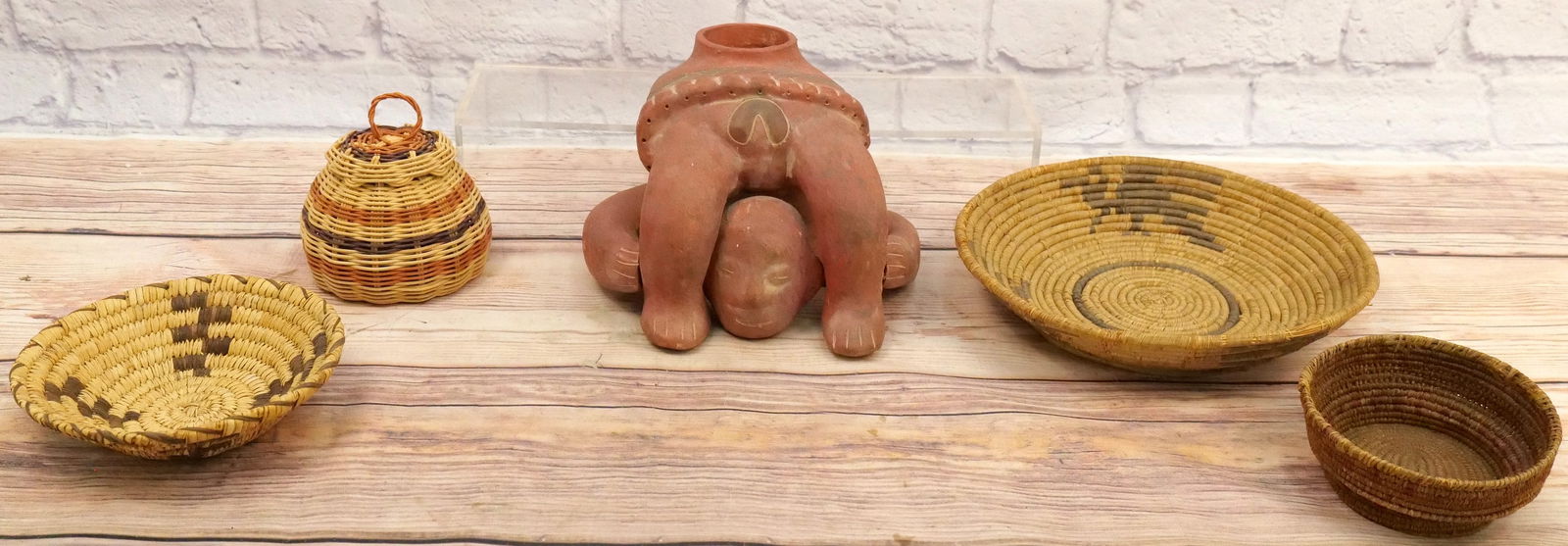 Lot of Sweetgrass Native American Baskets and Bowls (1 of 9)