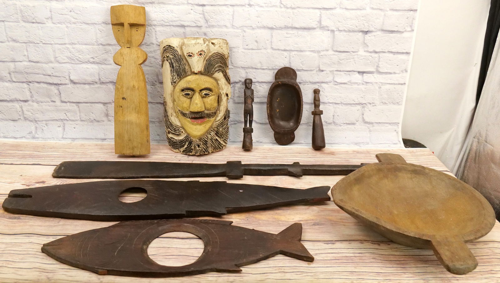 Group Lot of Wooden Native American Decorative Pieces (1 of 5)