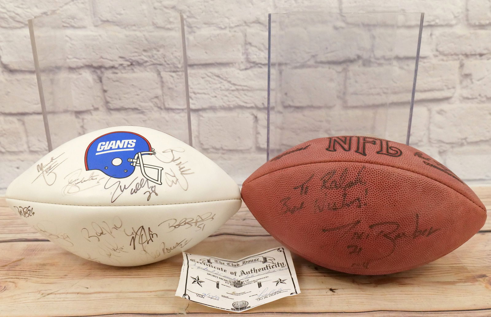 Lot Of 2 New York Giants Autographed Footballs Jan 04, 2024 Bodnar