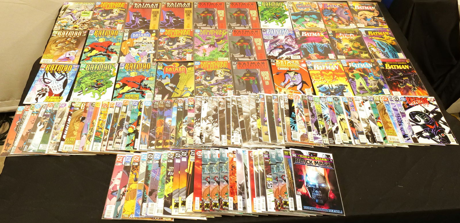 Short Box of Batman Modern Comics (1 of 8)