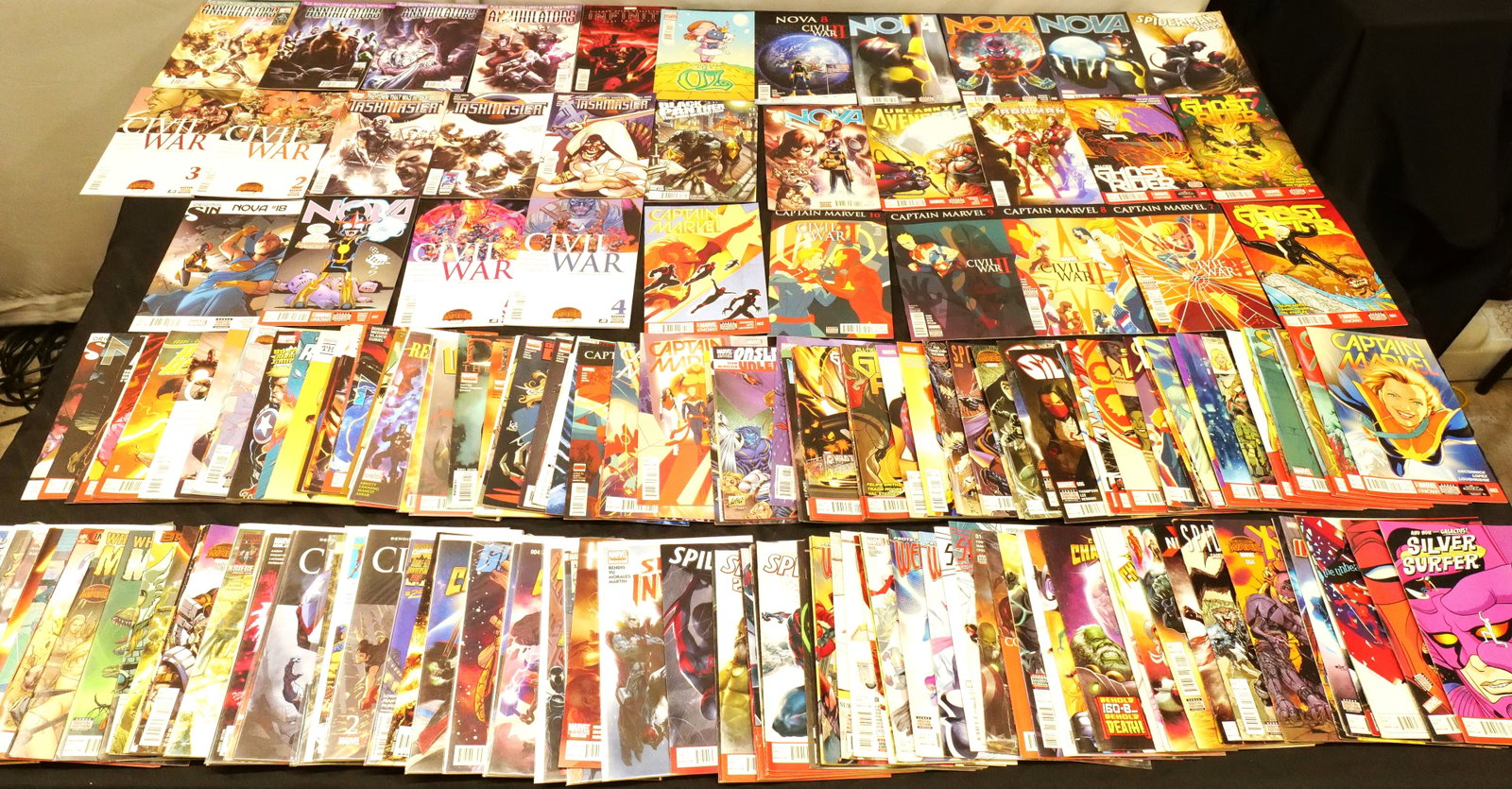 Short Box of Marvel Comics - 2000's: Short Box of Marvel Comics from the 2000's including Moon Knight, Spider-Man, Silver Surfer, Iron Man, Marvel Zombies, Secret Invasion and More. Short Box is Full. All invoices must be paid within 24 
