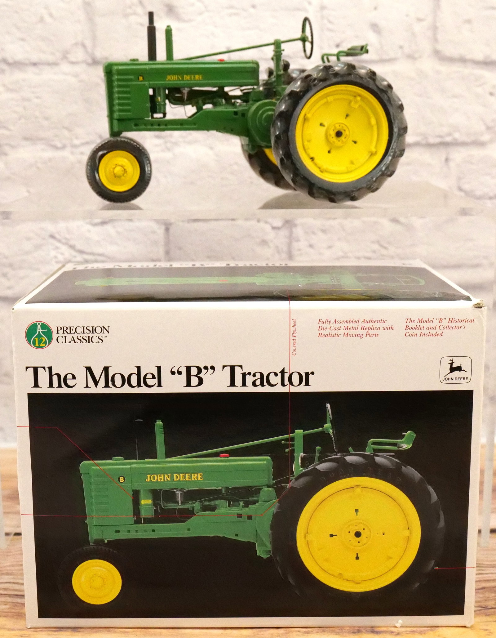 Ertl Precision Classics John Deere Model "B" Tractor (1 of 10)