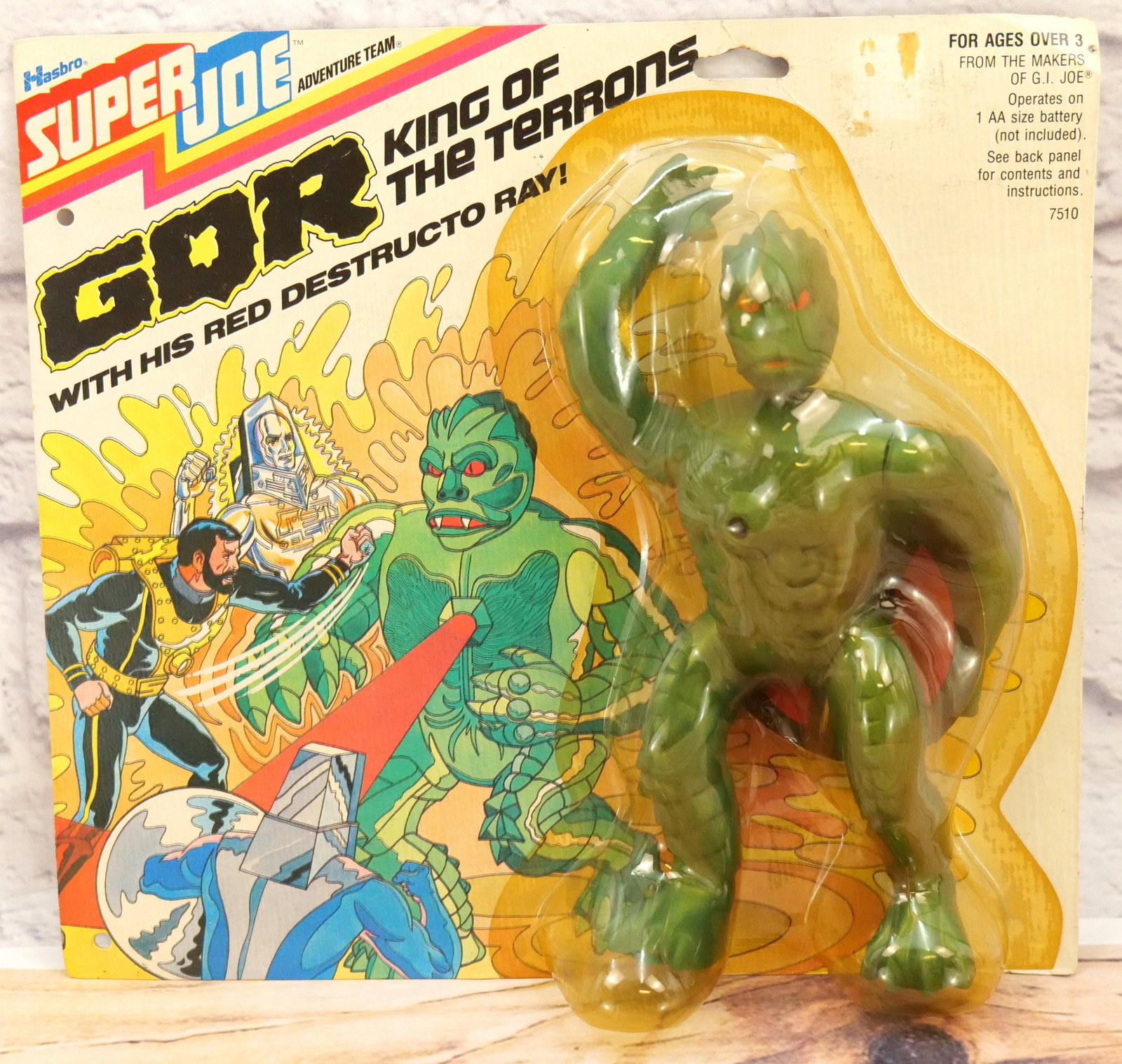 Super Joe GOR King of the Terrons Figure: Vintage Hasbro Super Joe GOR King of the Terrons Figure. Sealed on Card. Blister Pack has some yellowing. All invoices must be paid within 24 hours of the sale. We offer multiple shipping options, ple