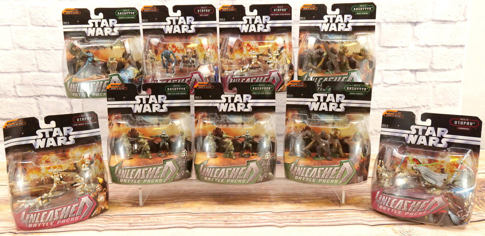 Lot of Star Wars Unleashed Battle Packs: Lot of Star Wars Unleashed Battle Packs. All new in package. All invoices must be paid within 24 hours of the sale. We offer multiple shipping options, please read the terms as they have changed. We a