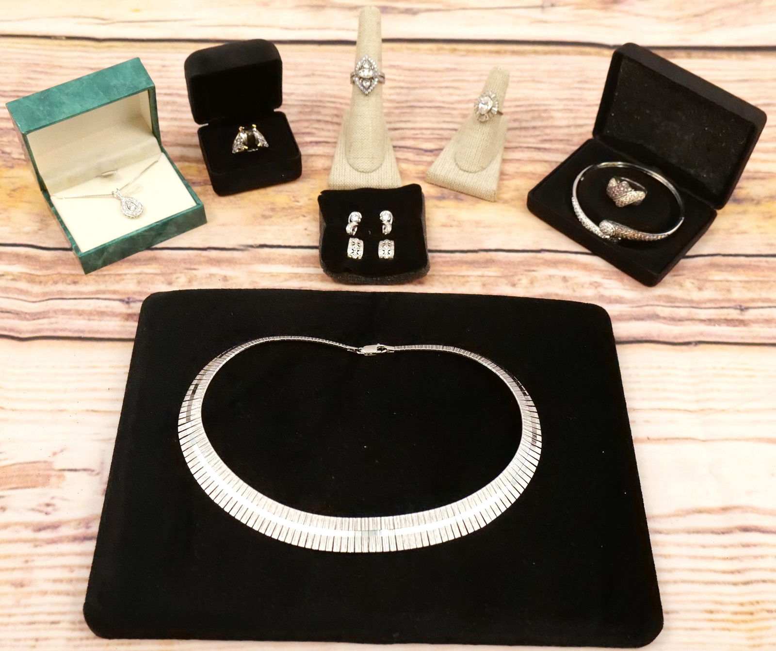 Lot of Sterling Jewelry (1 of 8)