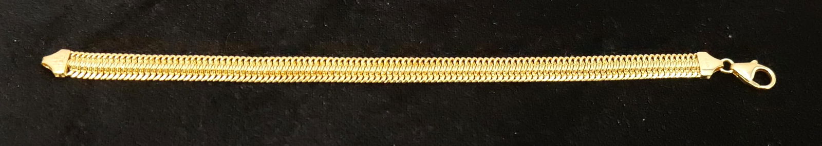 14k Yellow Gold Ladies Bracelet (1 of 6)