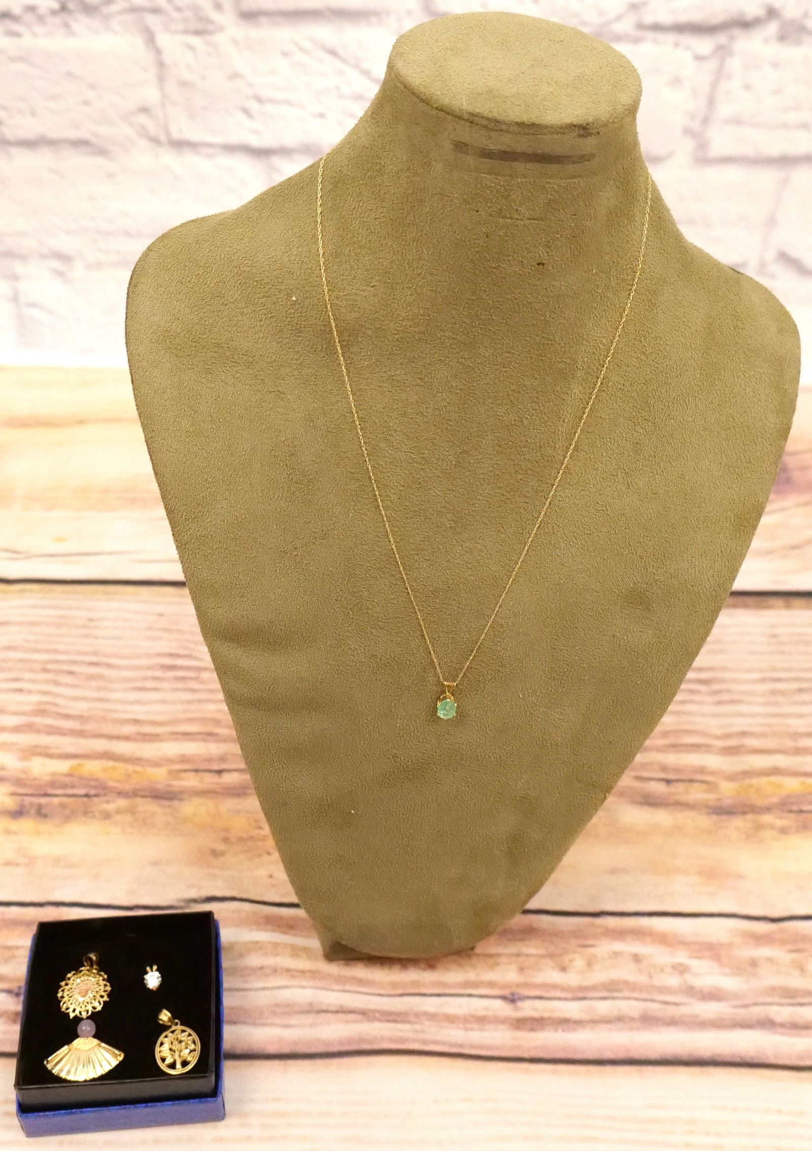 Lot of 14k Jewelry (1 of 9)