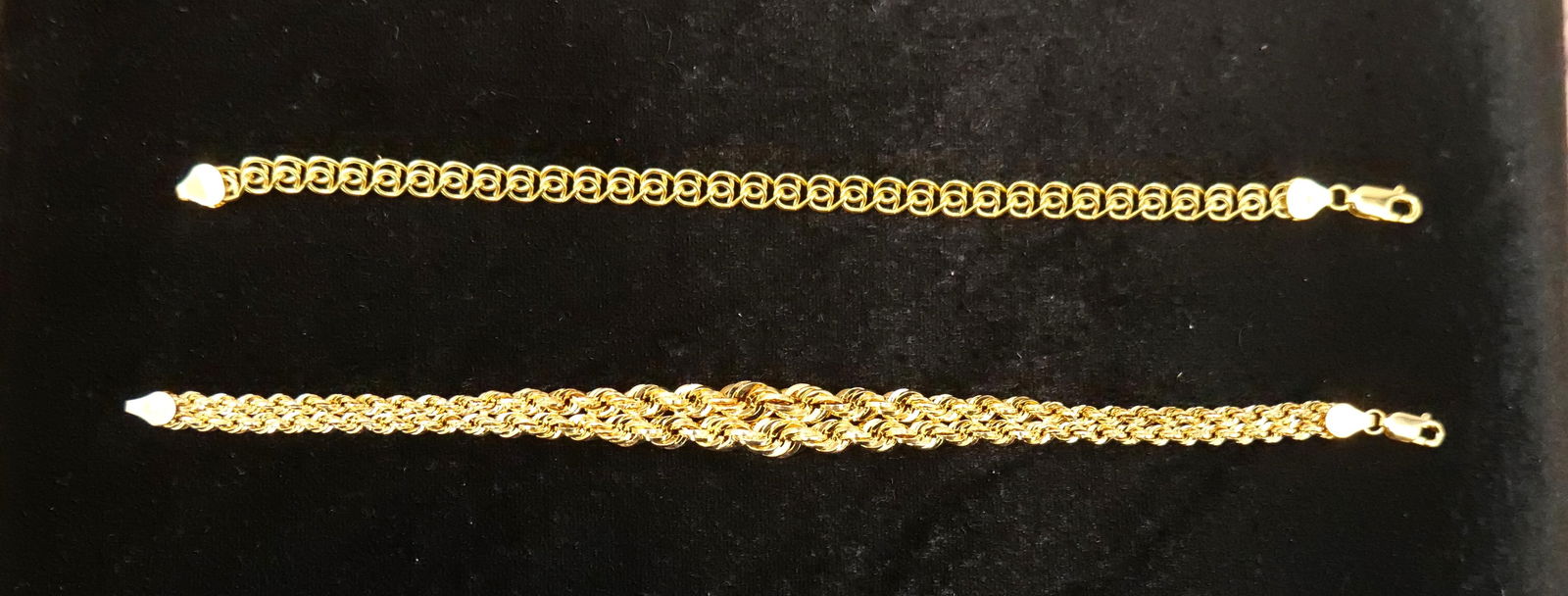 Lot of 2 14k Yellow Gold Bracelets (1 of 9)