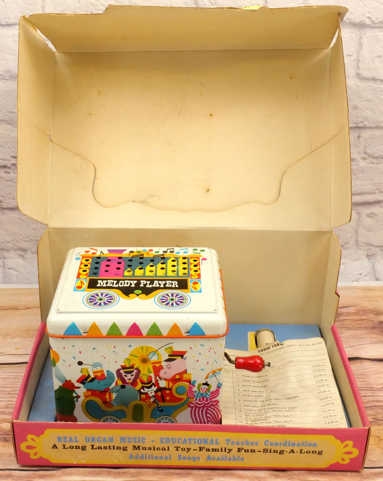 Tin Litho Melody Player Organ (1 of 13)