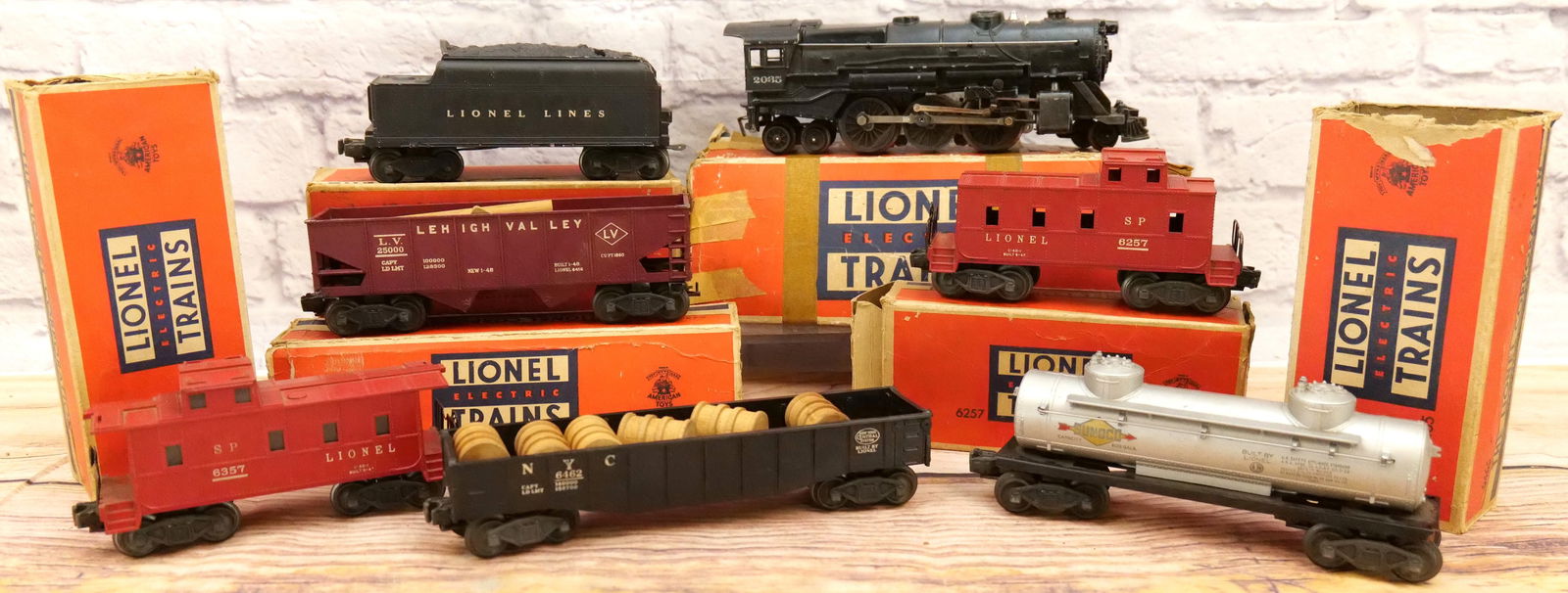 Lionel O27 Post War Train Set Auction