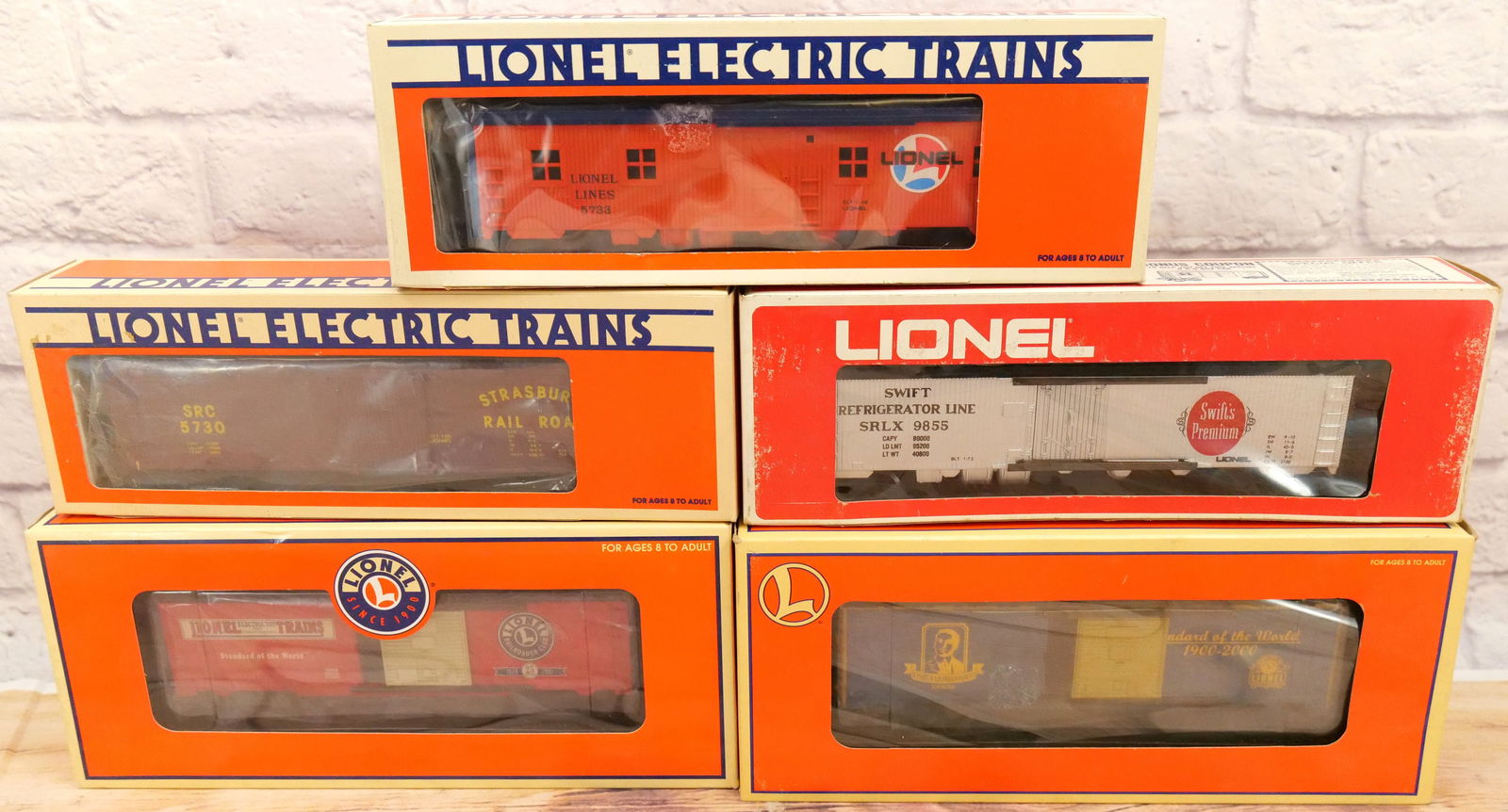 Group Lot of 5 Lionel O27 Rolling Stock Freight Cars (1 of 7)