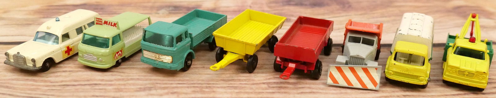 Group Lot of 8 Vintage Lesney Matchbox Cars (1 of 10)