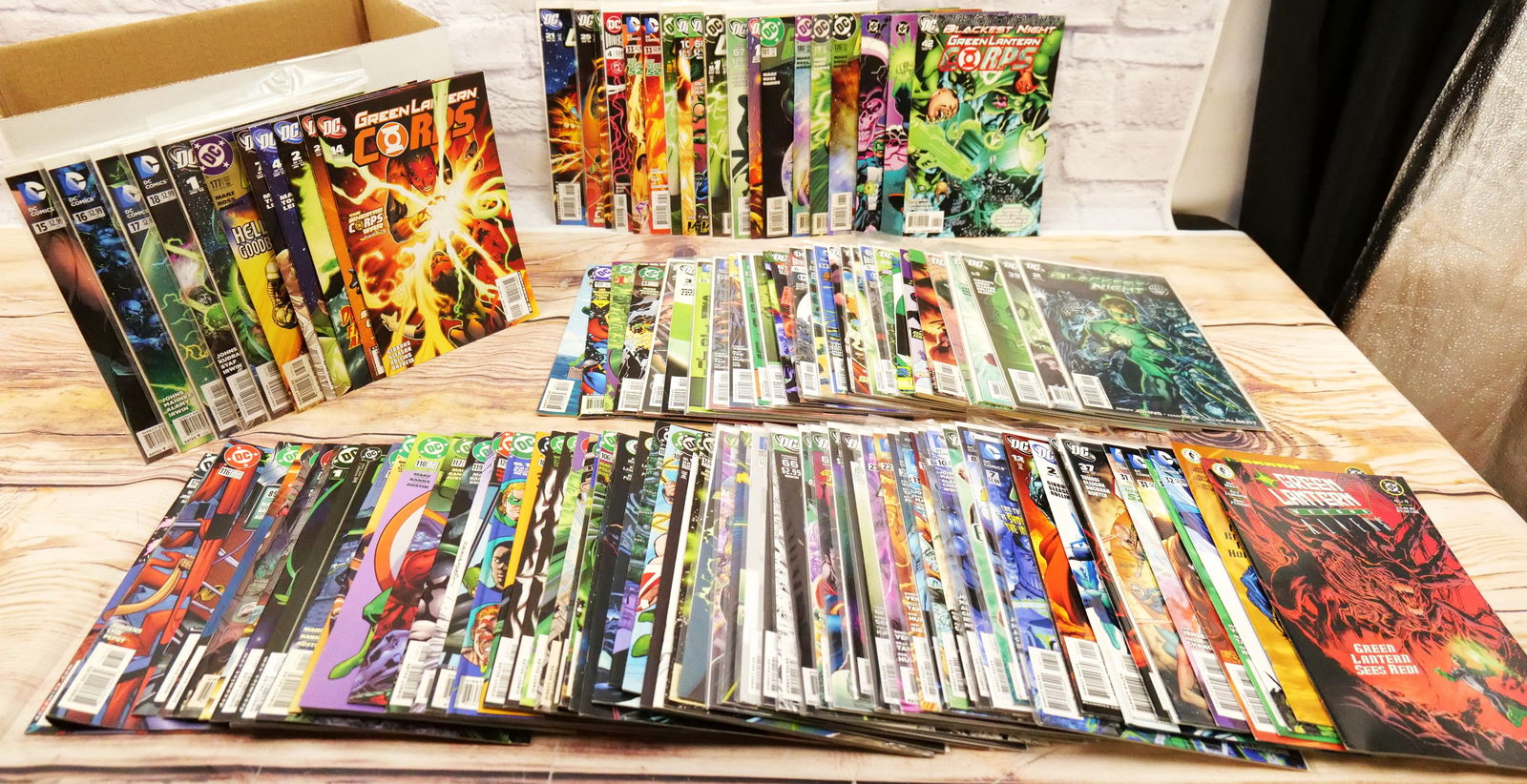 Short Box of Green Lantern Comics (1 of 9)