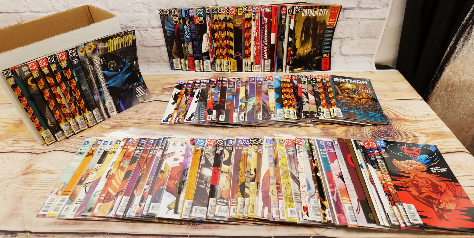 Short Box of DC Batman and Wonder Woman Comics (1 of 9)