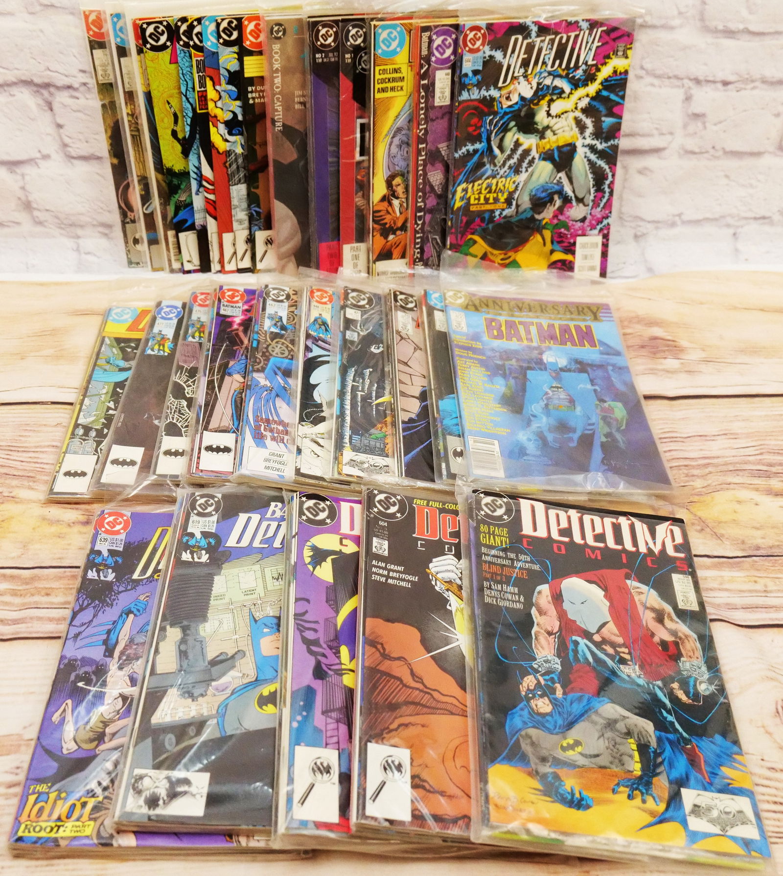 Lot of DC Batman Comics (1 of 3)