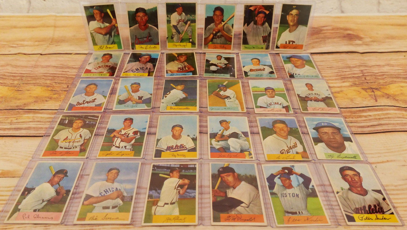 Lot of 30 Bowman 1954 Baseball Cards (1 of 13)