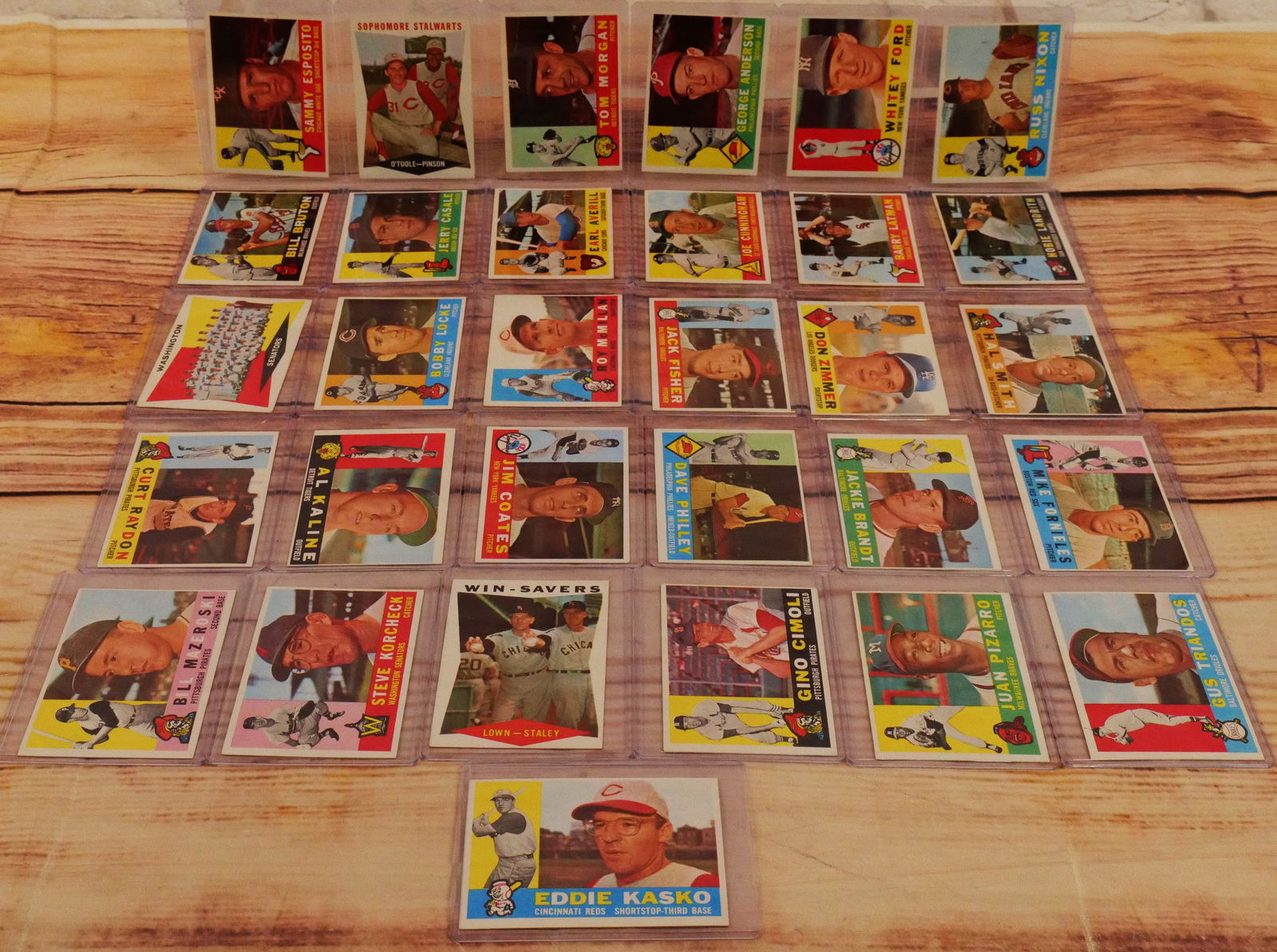 Lot of 30 Topps 1960 Baseball Cards (1 of 17)