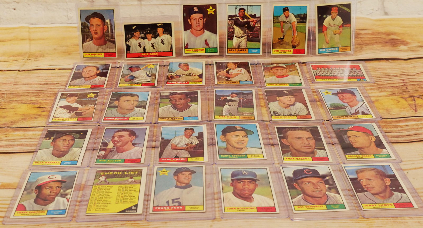 Lot of 30 Topps 1961 Baseball Cards (1 of 17)