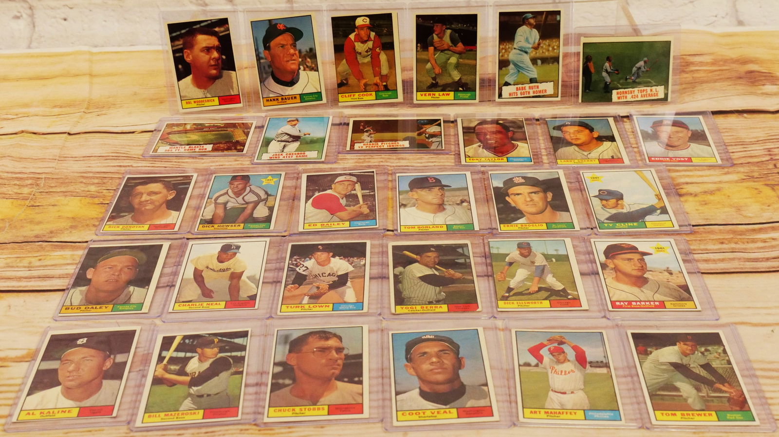 Lot of 30 Topps 1961 Baseball Cards (1 of 17)