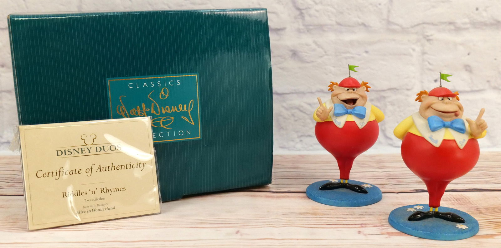 WDCC Tweedledee and Tweedledum Figurine Set (1 of 9)
