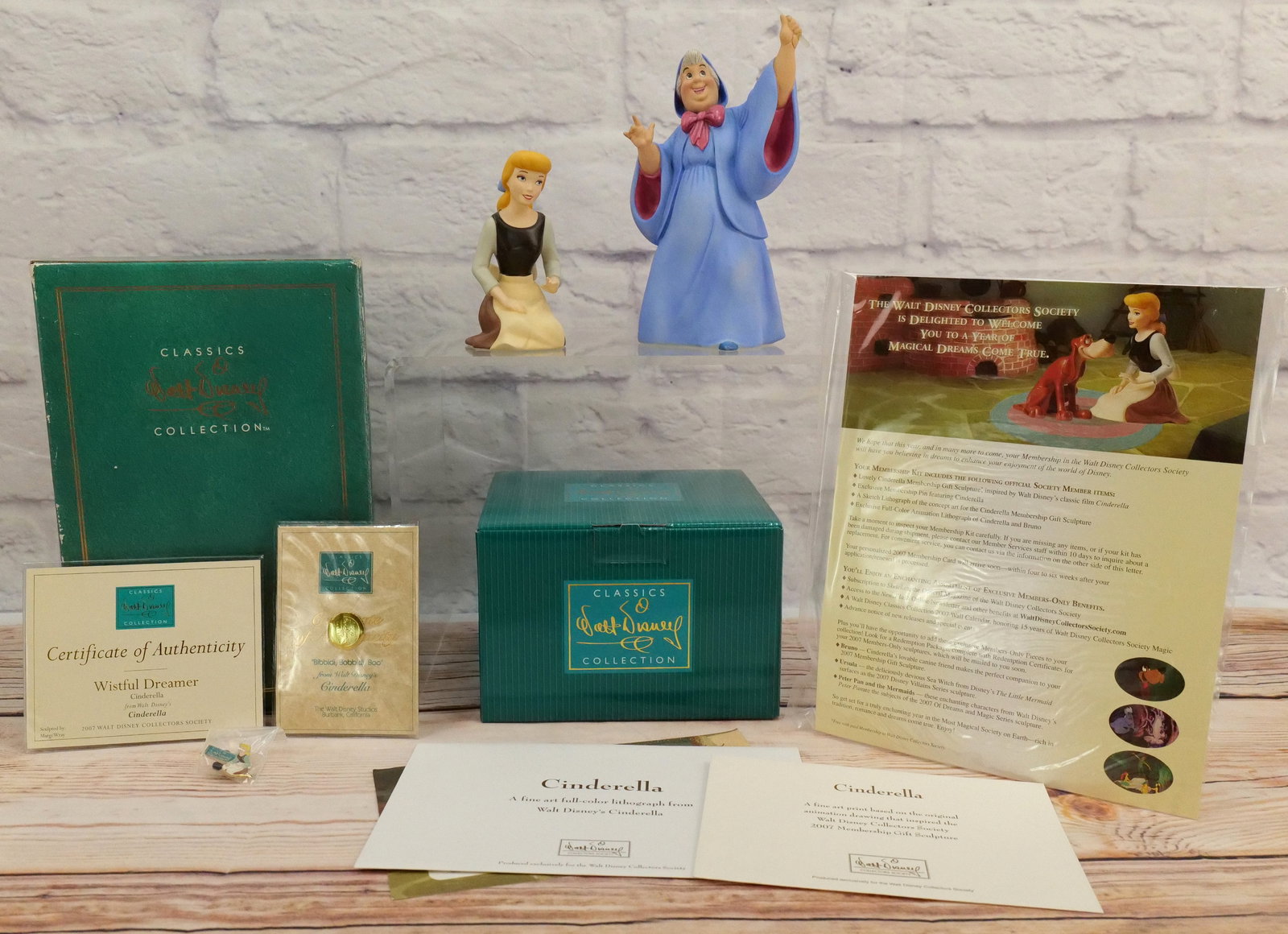 Lot of 2 WDCC Cinderella Figurines (1 of 15)