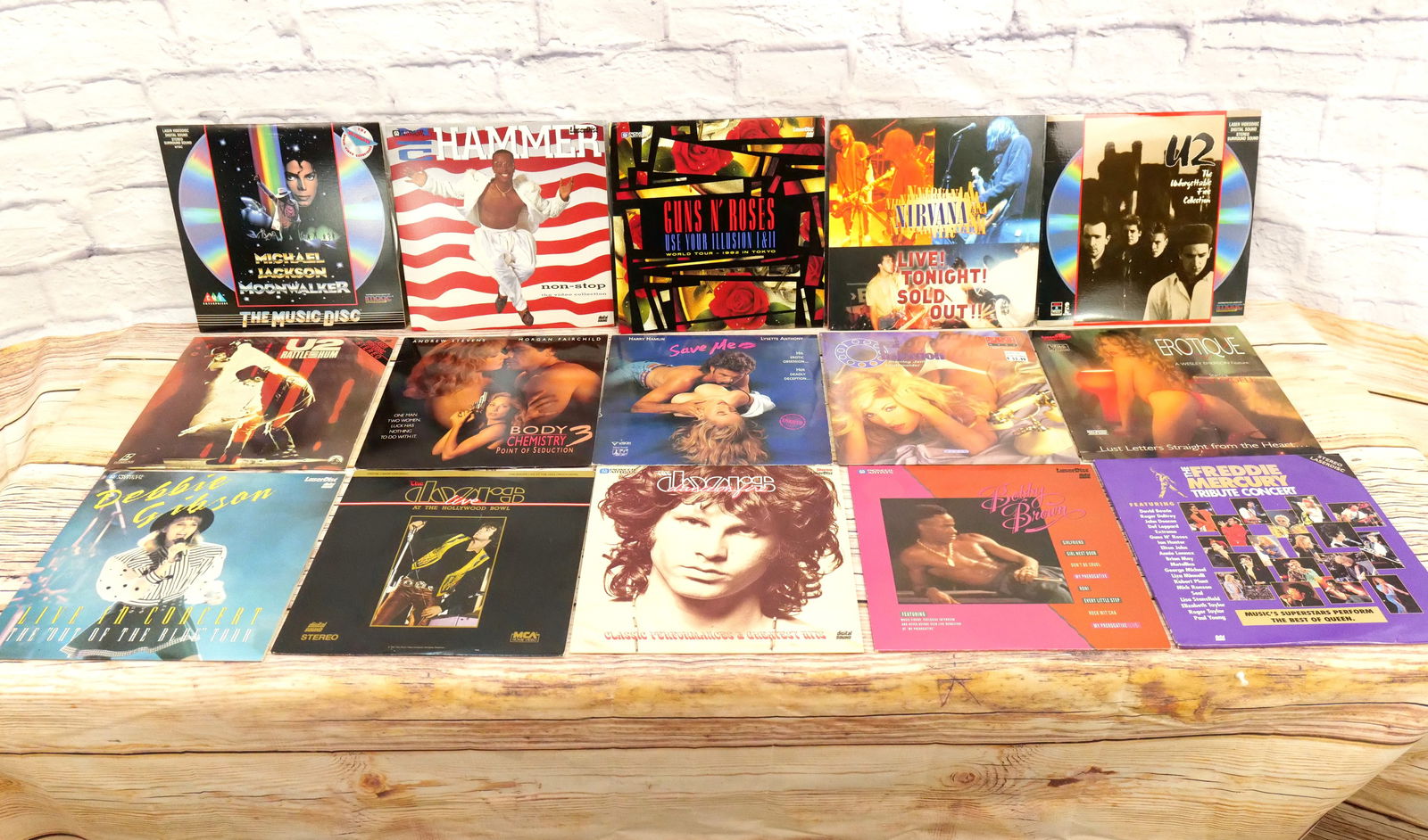 Lot of 15 Laser Discs (1 of 5)