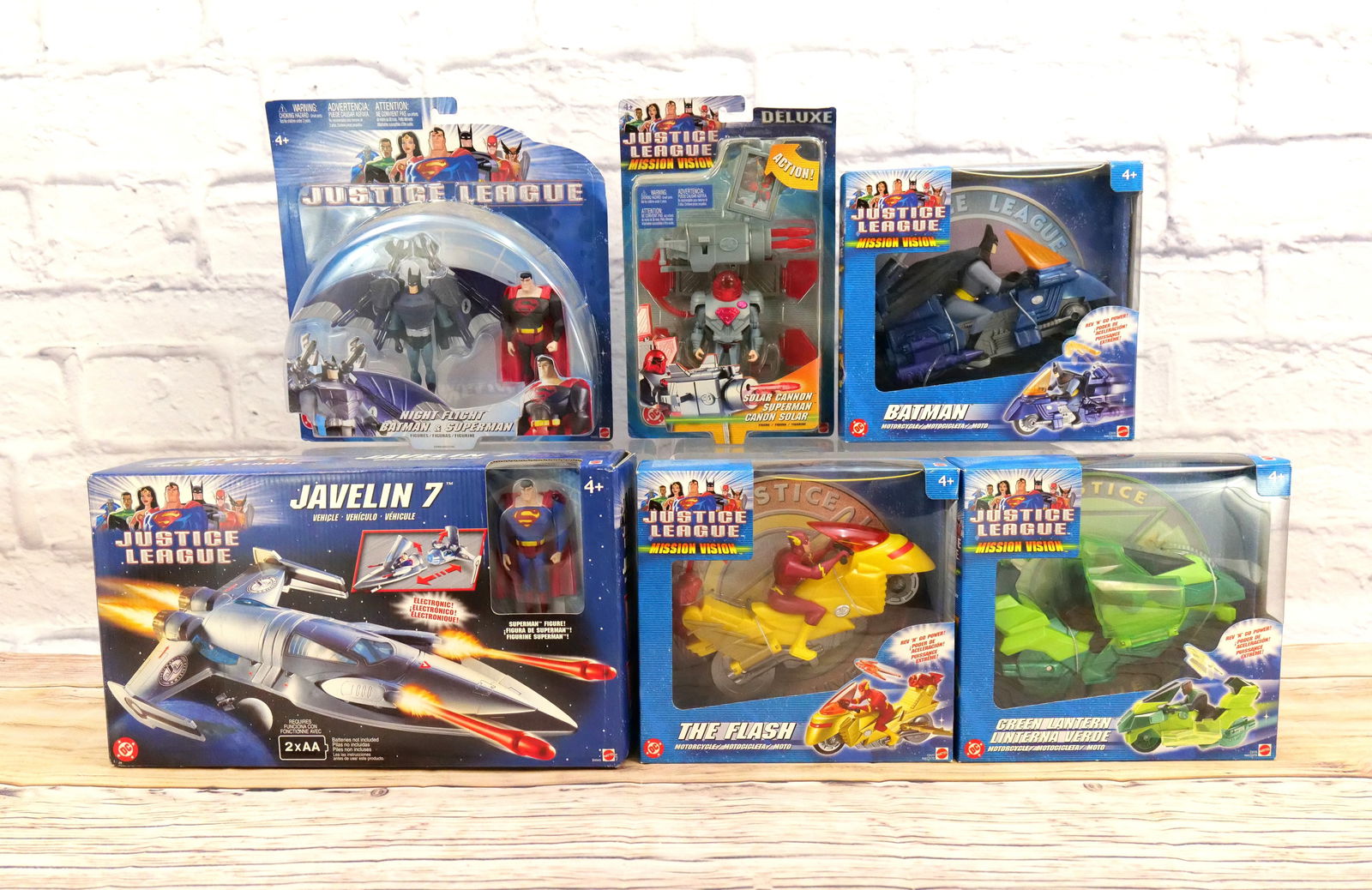 Lot of Justice League Toys and Collectibles (1 of 10)