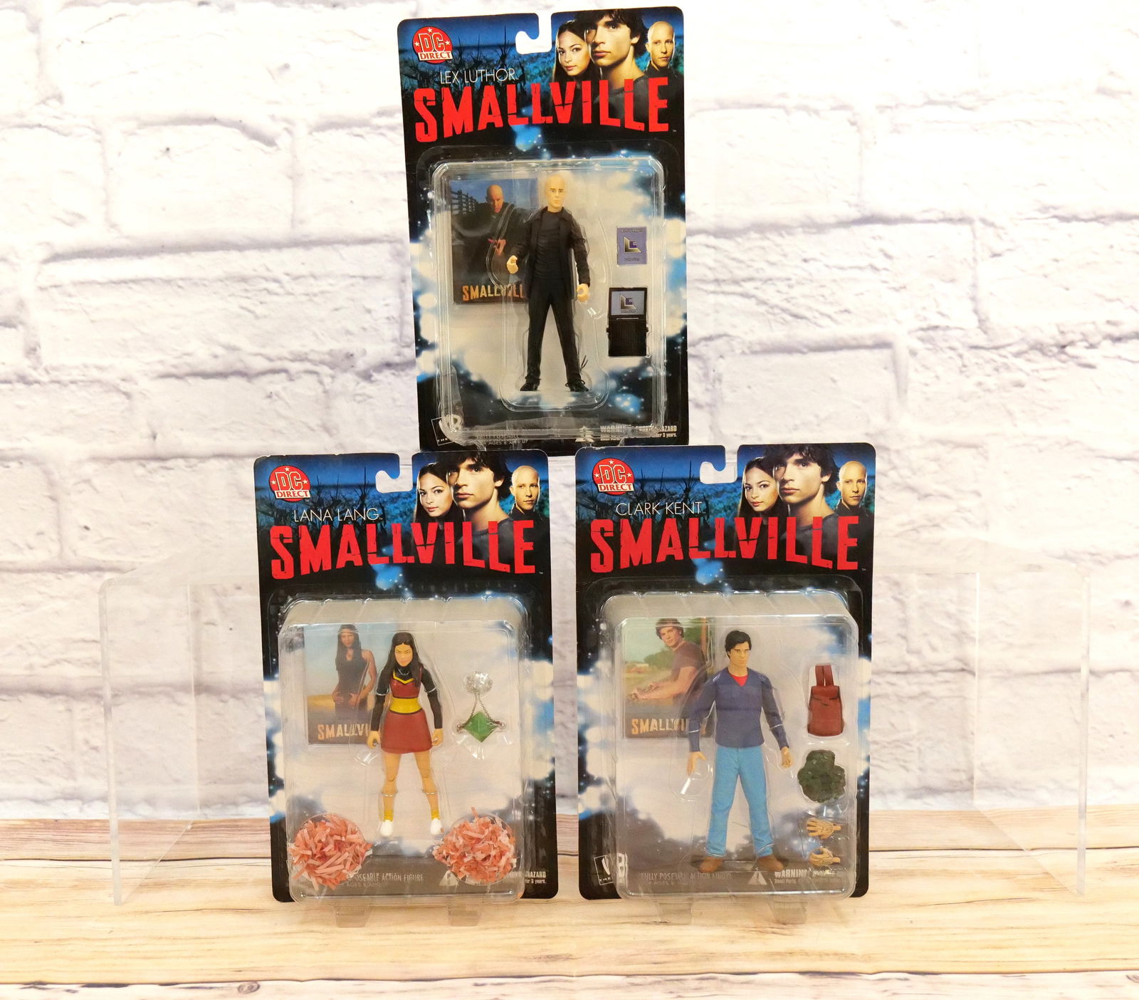 Lot of DC Direct Smallville Figures (1 of 9)