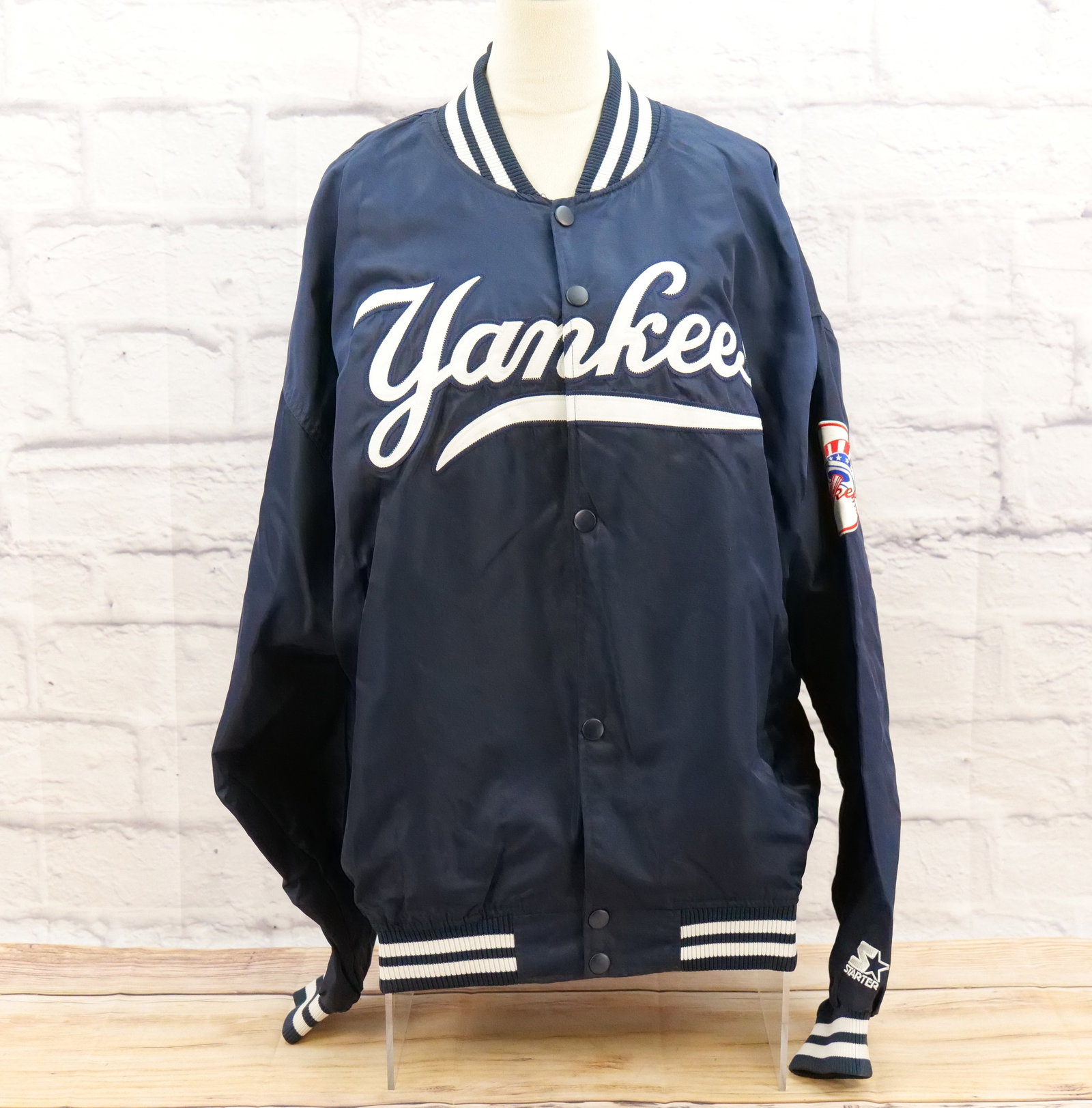 New York Yankees Diamond Collection Snap Button Starter Jacket (1 of 11)