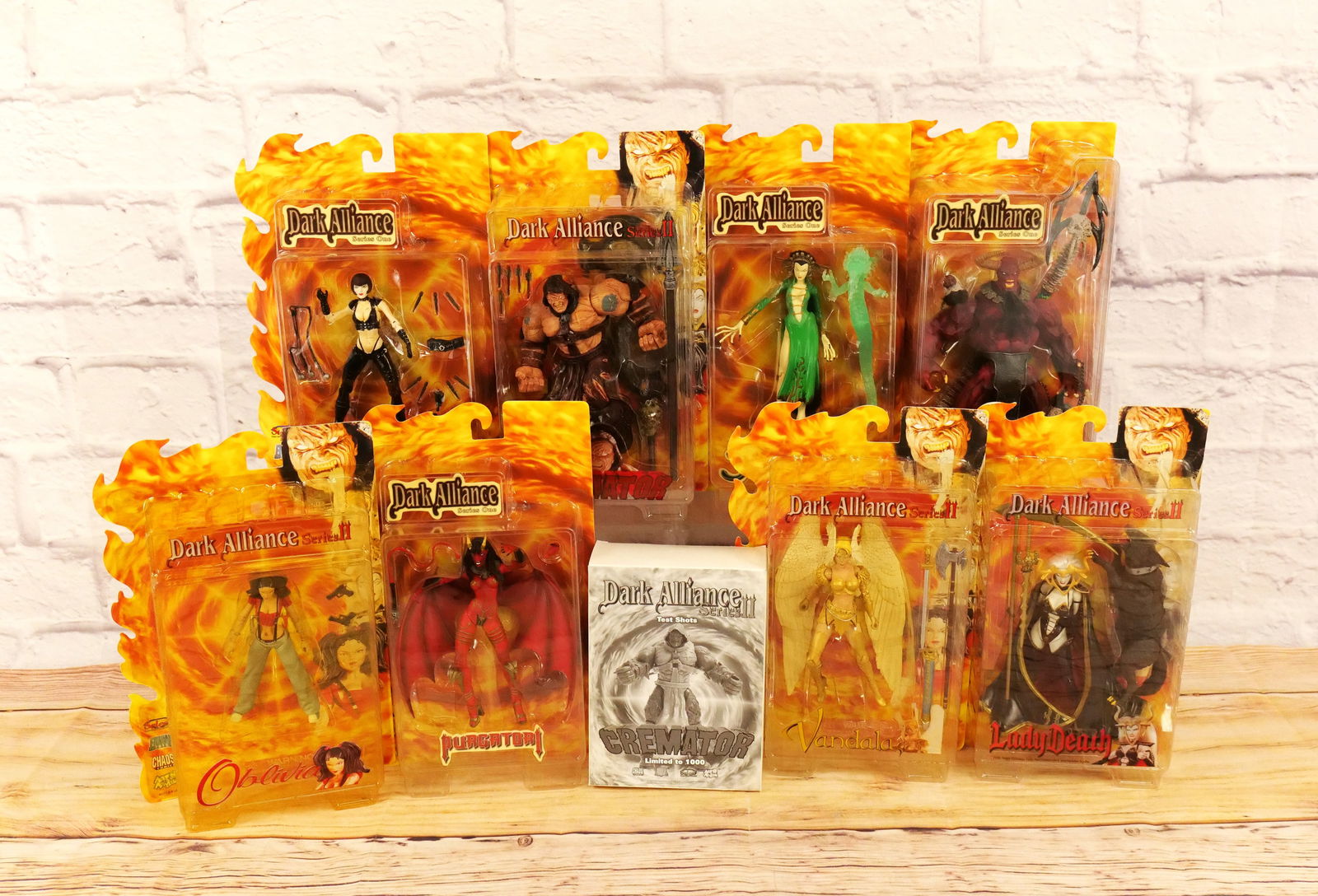 Lot of 9 Dark Alliance Action Figures (1 of 16)