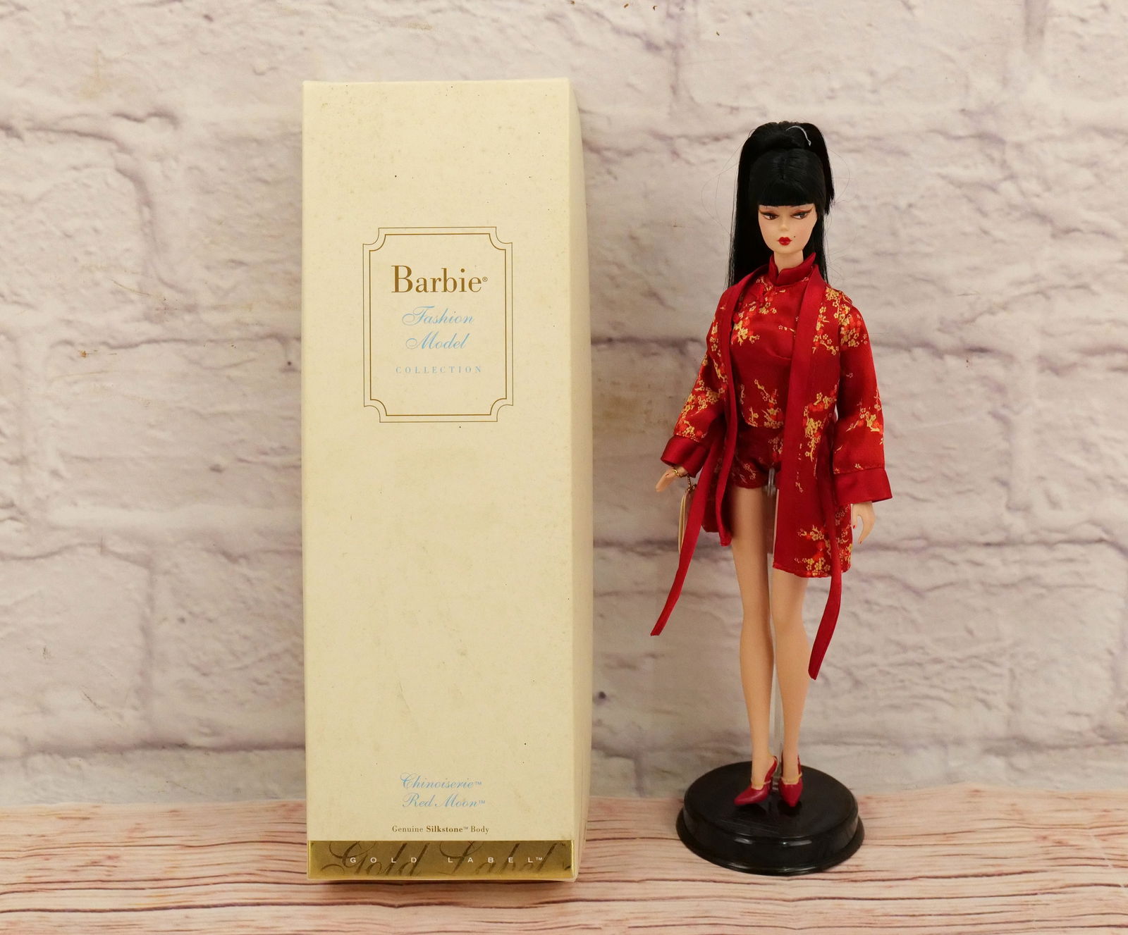 Silkstone Chinoiserie Red Moon Barbie Doll: Silkstone Chinoiserie Red Moon Barbie Doll - Barbie Fashion Model Collection - Gold Label. Complete in Box. Box has staining. This collection came from an estate who did enjoy and display many of her