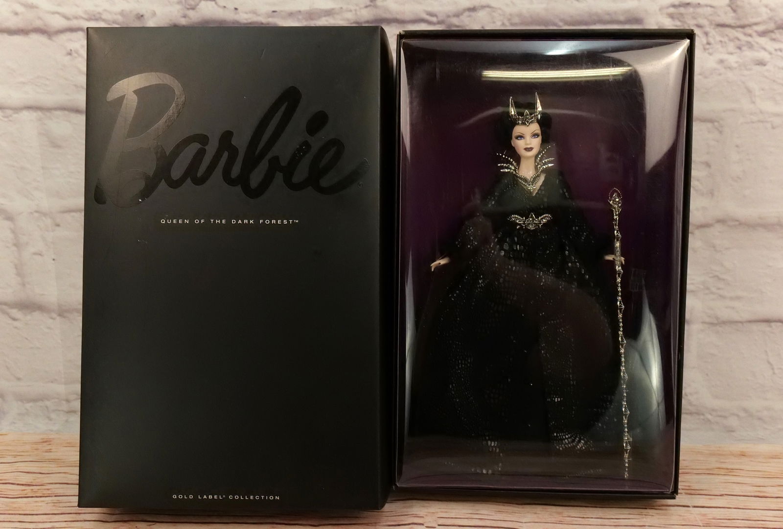 Queen of the Dark Forest Barbie Doll (1 of 4)