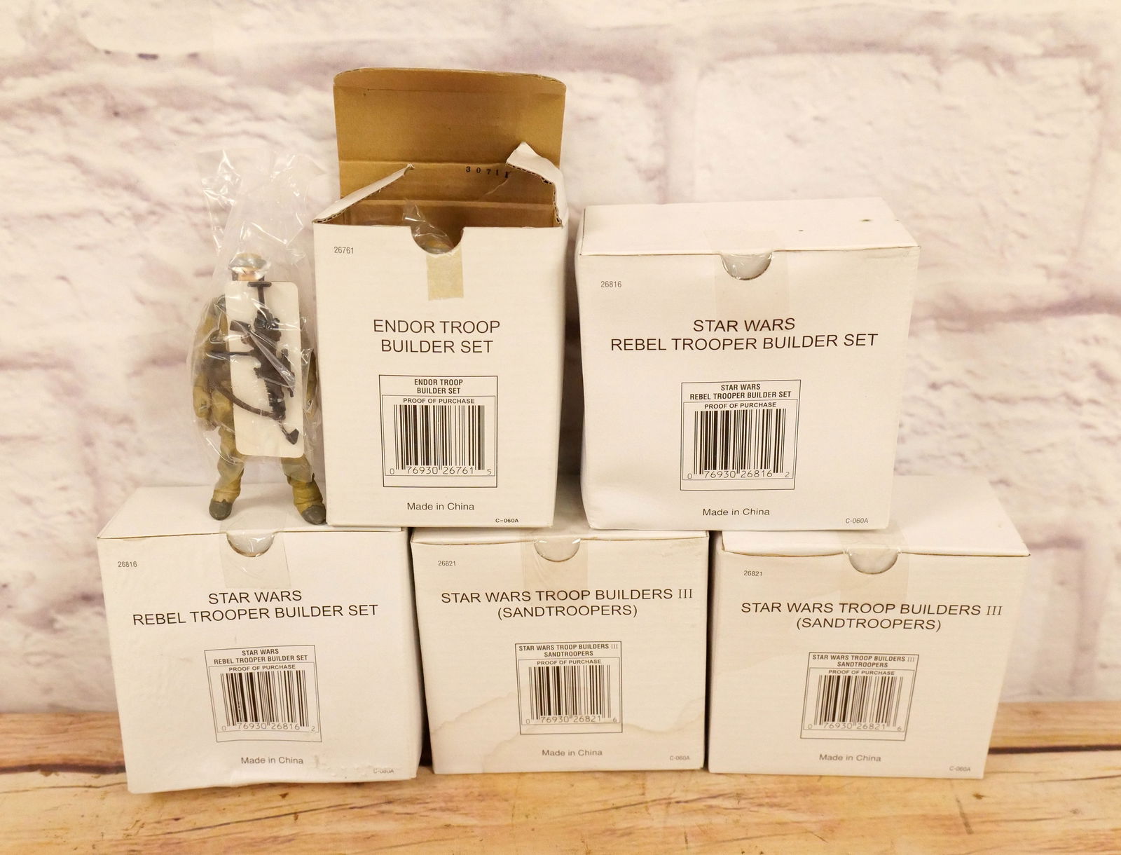 Lot of Star Wars Builder Mail Away Figures (1 of 6)