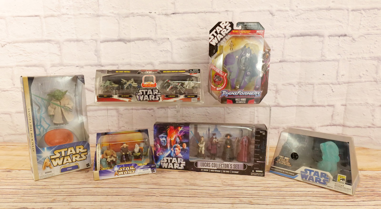 Lot of Mixed Star Wars Toys (1 of 12)